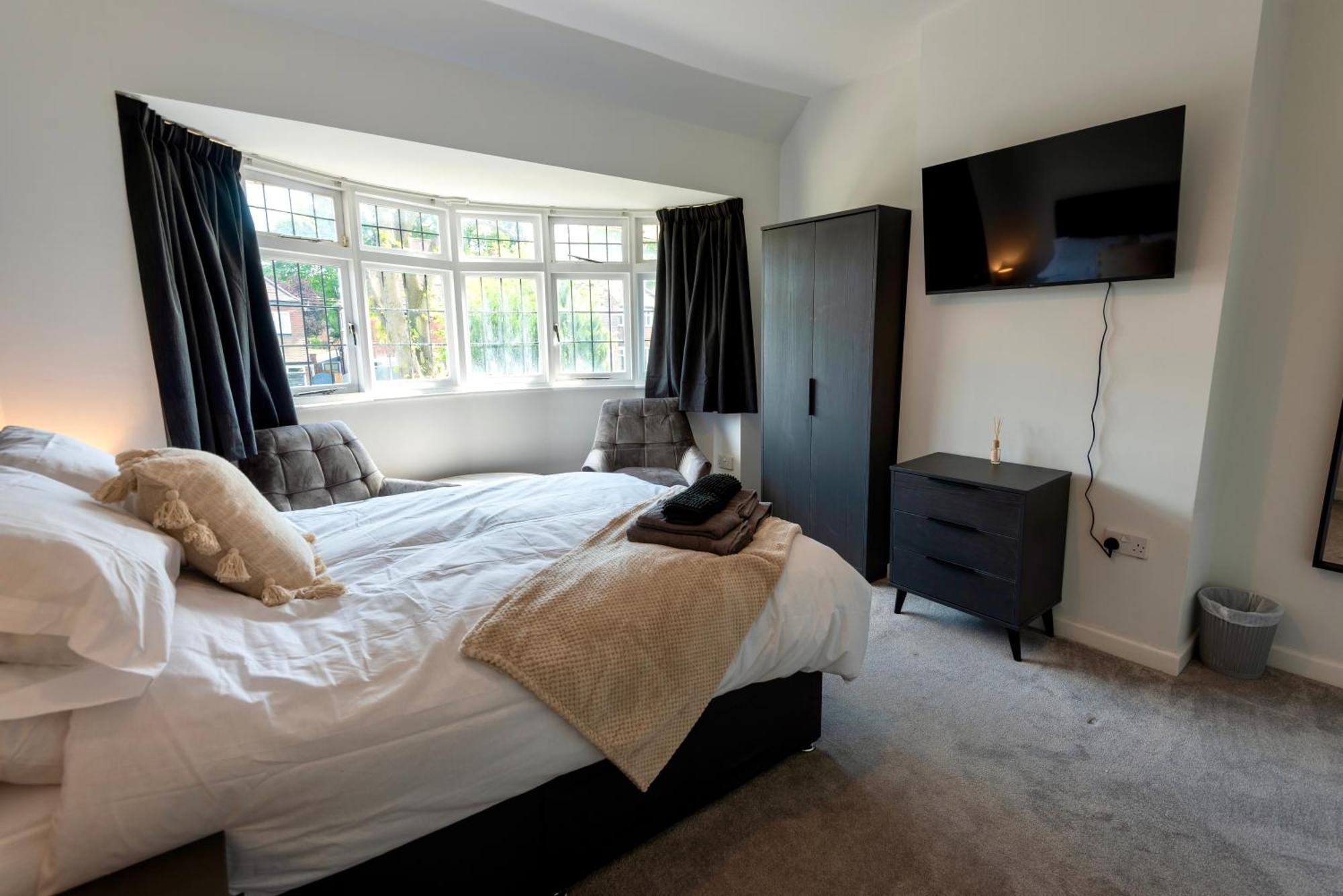 Double Room In Refurbished 5 Bed Home With Wifi And Tv BW Room 4 Solihull Buitenkant foto