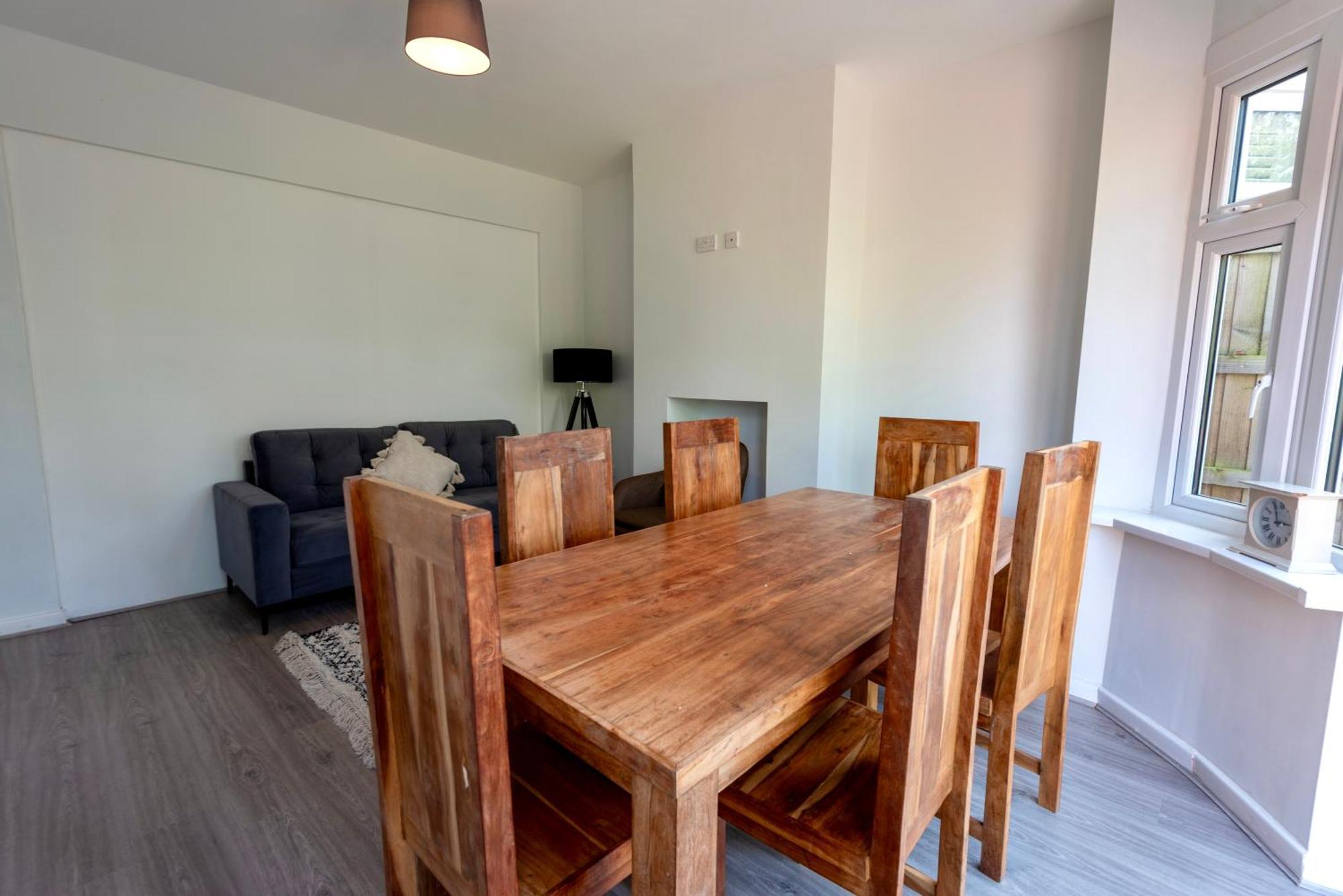 Double Room In Refurbished 5 Bed Home With Wifi And Tv BW Room 4 Solihull Buitenkant foto