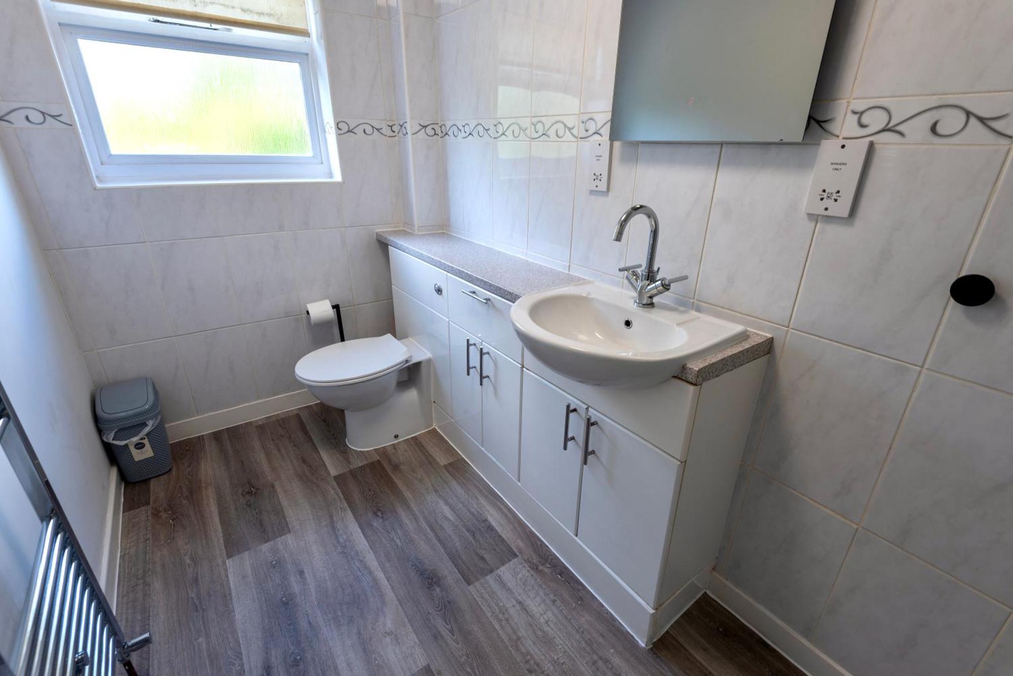 Double Room In Refurbished 5 Bed Home With Wifi And Tv BW Room 4 Solihull Buitenkant foto